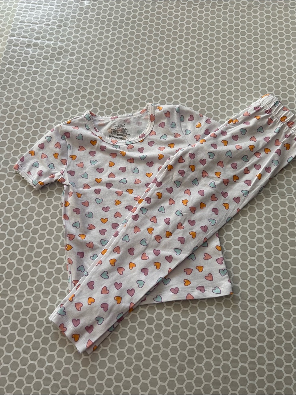 NWT Rene Rofe White Heart-Print Pajama Set - Short Sleeve Top & Pants Size 4T